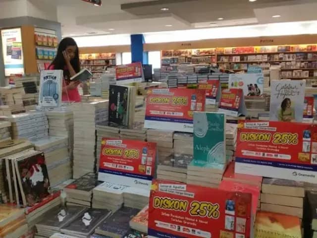 7 Alasаn Kenapa Kamu Sebaiknya Mulai Membaca Novel